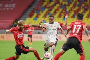 PG电子游戏-升级之争！中超球队围绕前四展开激烈争夺的简单介绍
